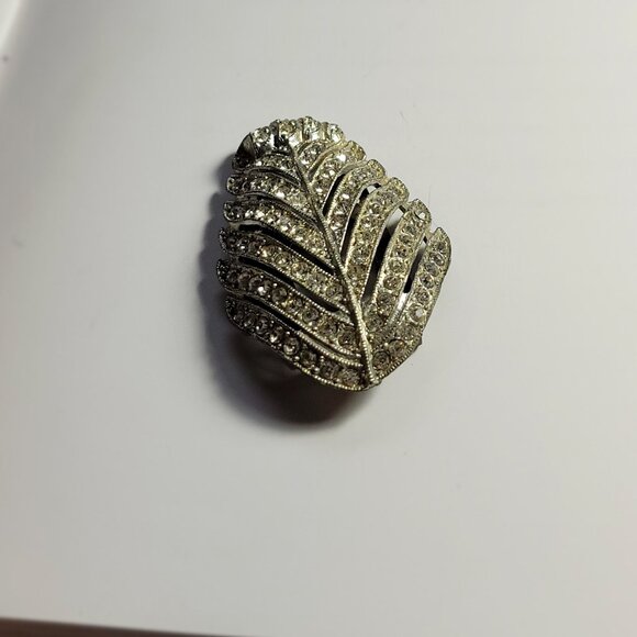 Antique Art Deco Fur Clip with Crystals Weiss very unique - Picture 5 of 8